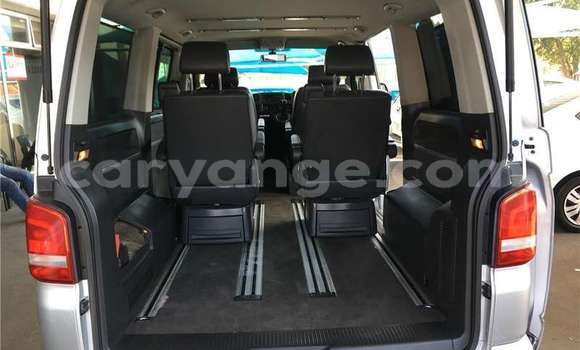 Buy Used Volkswagen Caravelle Silver Car in Windhoek in Namibia Buy Used Volkswagen Caravelle Silver Car in Windhoek in Namibia