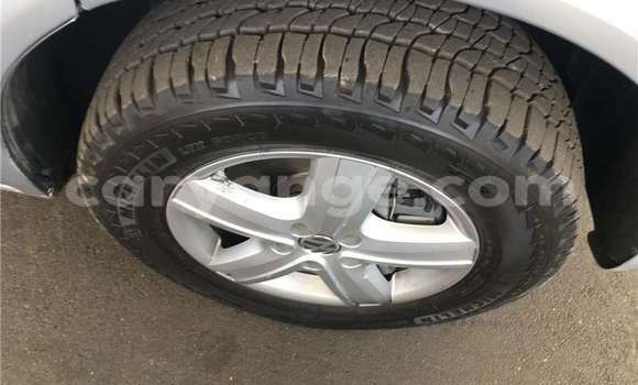 Buy Used Volkswagen Caravelle Silver Car in Windhoek in Namibia Buy Used Volkswagen Caravelle Silver Car in Windhoek in Namibia