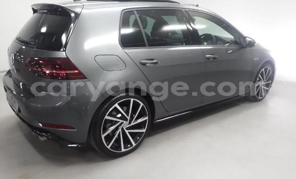 Acheter Occasion Voiture Volkswagen Golf R Noir à Karasburg, Karas Acheter Occasion Voiture Volkswagen Golf R Noir à Karasburg, Karas