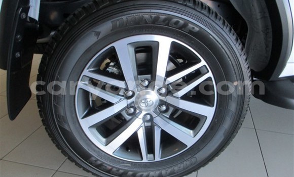 Buy Used Toyota Fortuner White Car in Karasburg in Karas Buy Used Toyota Fortuner White Car in Karasburg in Karas