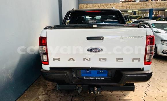 Acheter Occasion Voiture Ford Ranger Blanc à Windhoek, Namibie Acheter Occasion Voiture Ford Ranger Blanc à Windhoek, Namibie