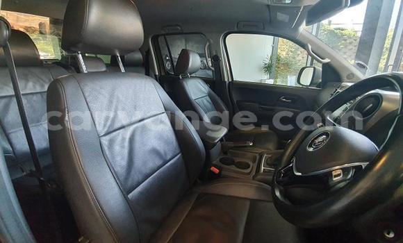 Buy Used Volkswagen Amarok Silver Car in Karasburg in Karas Buy Used Volkswagen Amarok Silver Car in Karasburg in Karas