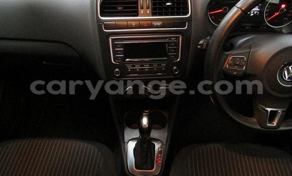 Acheter Occasion Voiture Volkswagen Polo Bleu à Windhoek, Namibie Acheter Occasion Voiture Volkswagen Polo Bleu à Windhoek, Namibie