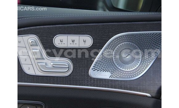 Acheter Import Voiture Mercedes-Benz GLE Blanc à Import - Dubai, Namibie Acheter Import Voiture Mercedes-Benz GLE Blanc à Import - Dubai, Namibie