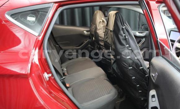 Acheter Occasion Voiture Ford Fiesta Rouge à Windhoek, Namibie Acheter Occasion Voiture Ford Fiesta Rouge à Windhoek, Namibie