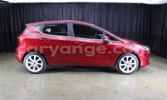 Acheter Occasion Voiture Ford Fiesta Rouge à Windhoek, Namibie Acheter Occasion Voiture Ford Fiesta Rouge à Windhoek, Namibie