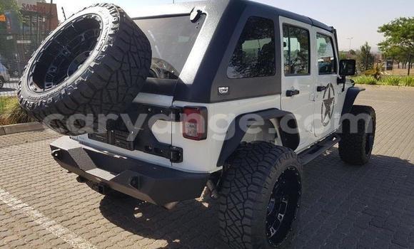 Buy Used Jeep Wrangler White Car in Karasburg in Karas Buy Used Jeep Wrangler White Car in Karasburg in Karas