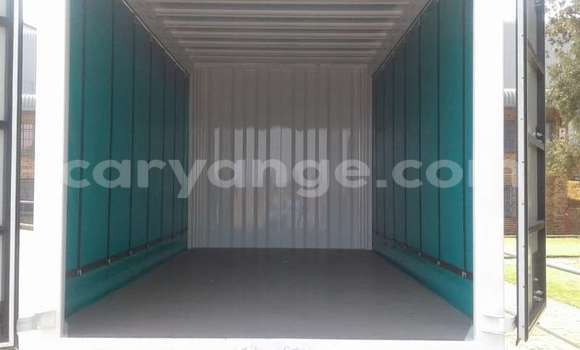 Acheter Occasion Utilitaire Hyundai H100 Blanc à Windhoek, Namibie Acheter Occasion Utilitaire Hyundai H100 Blanc à Windhoek, Namibie