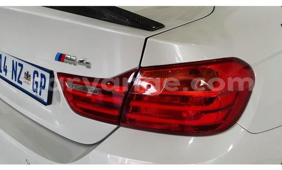 Buy Used BMW M4 White Car in Karasburg in Karas Buy Used BMW M4 White Car in Karasburg in Karas
