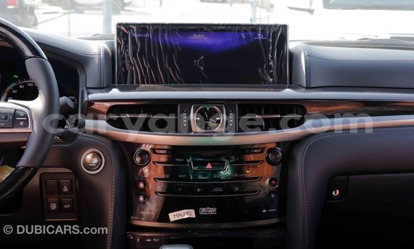 Acheter Import Voiture Lexus LX Blanc à Import - Dubai, Namibie Acheter Import Voiture Lexus LX Blanc à Import - Dubai, Namibie