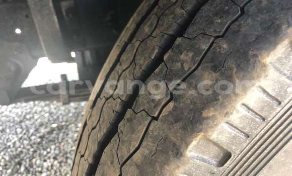 Acheter Occasion Utilitaire Hino 300 Series Blanc à Windhoek, Namibie Acheter Occasion Utilitaire Hino 300 Series Blanc à Windhoek, Namibie