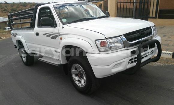 Buy Used Toyota Pickup White Car in Windhoek in Namibia Buy Used Toyota Pickup White Car in Windhoek in Namibia