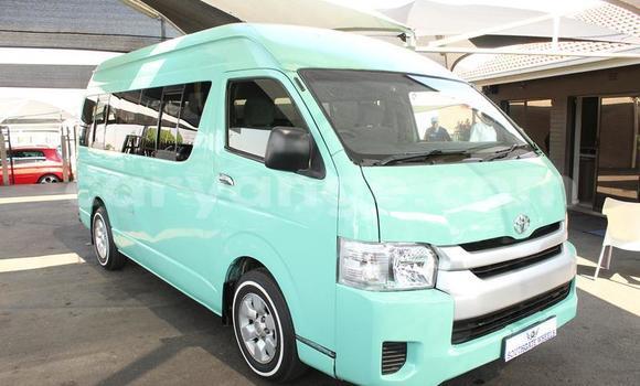 Acheter Occasion Voiture Toyota 4Runner Blanc à Windhoek, Namibie Acheter Occasion Voiture Toyota 4Runner Blanc à Windhoek, Namibie