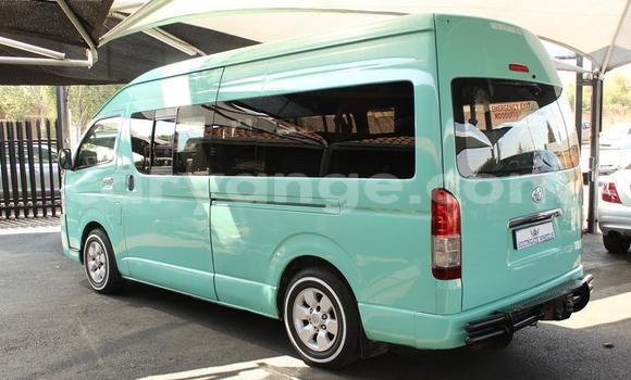 Acheter Occasion Voiture Toyota 4Runner Blanc à Windhoek, Namibie Acheter Occasion Voiture Toyota 4Runner Blanc à Windhoek, Namibie