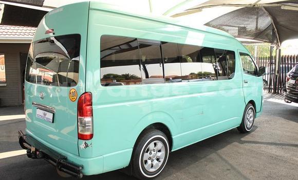 Acheter Occasion Voiture Toyota 4Runner Blanc à Windhoek, Namibie Acheter Occasion Voiture Toyota 4Runner Blanc à Windhoek, Namibie