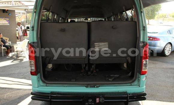 Acheter Occasion Voiture Toyota 4Runner Blanc à Windhoek, Namibie Acheter Occasion Voiture Toyota 4Runner Blanc à Windhoek, Namibie