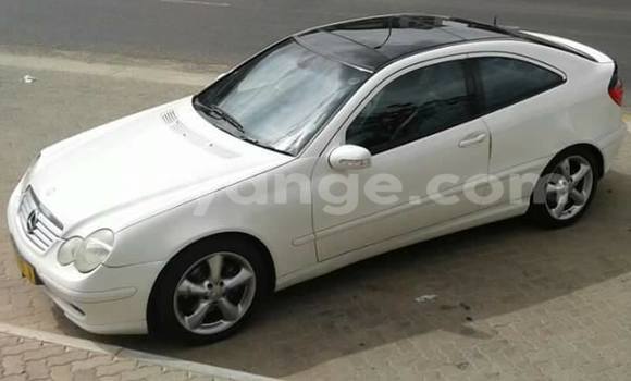 Buy Used Mercedes-Benz 600 Black Car in Windhoek in Namibia Buy Used Mercedes-Benz 600 Black Car in Windhoek in Namibia