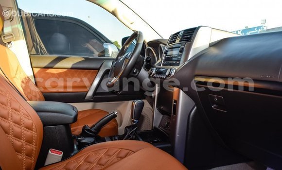 Acheter Import Voiture Toyota Prado Autre à Import - Dubai, Namibie Acheter Import Voiture Toyota Prado Autre à Import - Dubai, Namibie