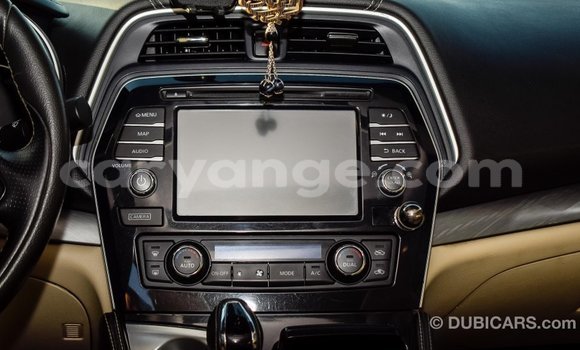 Acheter Import Voiture Nissan Maxima Blanc à Import - Dubai, Namibie Acheter Import Voiture Nissan Maxima Blanc à Import - Dubai, Namibie