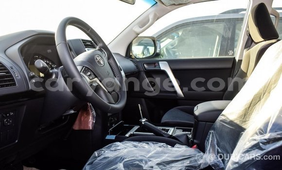 Acheter Import Voiture Toyota Prado Autre à Import - Dubai, Namibie Acheter Import Voiture Toyota Prado Autre à Import - Dubai, Namibie