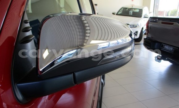 Buy Used Toyota Hilux Red Car in Karasburg in Karas Buy Used Toyota Hilux Red Car in Karasburg in Karas