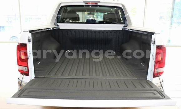 Acheter Occasion Voiture Volkswagen Amarok Blanc à Windhoek, Namibie Acheter Occasion Voiture Volkswagen Amarok Blanc à Windhoek, Namibie