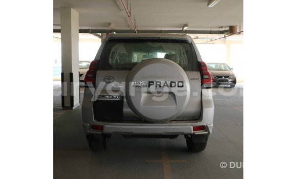 Acheter Import Voiture Toyota Prado Autre à Import - Dubai, Namibie Acheter Import Voiture Toyota Prado Autre à Import - Dubai, Namibie