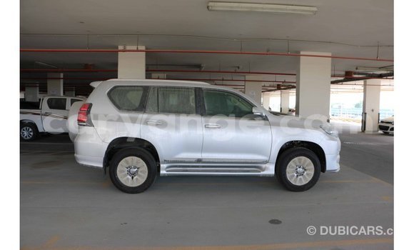 Acheter Import Voiture Toyota Prado Autre à Import - Dubai, Namibie Acheter Import Voiture Toyota Prado Autre à Import - Dubai, Namibie