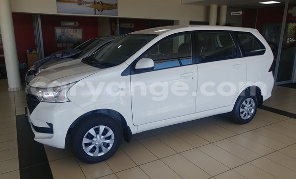 Buy Used Toyota Avanza White Car in Gobabis in Omaheke Buy Used Toyota Avanza White Car in Gobabis in Omaheke