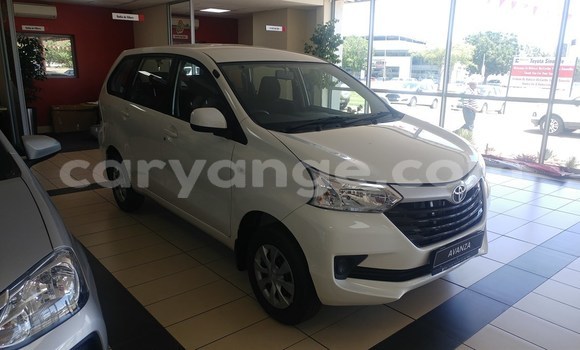 Buy Used Toyota Avanza White Car in Gobabis in Omaheke Buy Used Toyota Avanza White Car in Gobabis in Omaheke