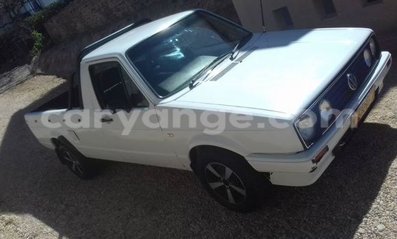 Buy Used Volkswagen Amarok White Car in Windhoek in Namibia Buy Used Volkswagen Amarok White Car in Windhoek in Namibia