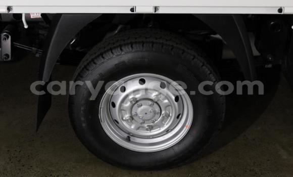 Acheter Occasion Voiture Kia K7 Blanc à Windhoek, Namibie Acheter Occasion Voiture Kia K7 Blanc à Windhoek, Namibie