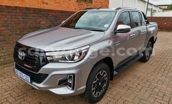 Buy Used Toyota Hilux Silver Car in Gobabis in Omaheke Buy Used Toyota Hilux Silver Car in Gobabis in Omaheke