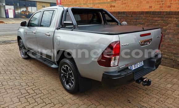 Buy Used Toyota Hilux Silver Car in Gobabis in Omaheke Buy Used Toyota Hilux Silver Car in Gobabis in Omaheke