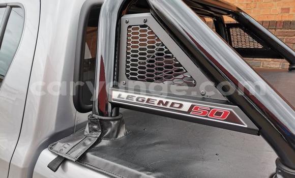 Buy Used Toyota Hilux Silver Car in Gobabis in Omaheke Buy Used Toyota Hilux Silver Car in Gobabis in Omaheke