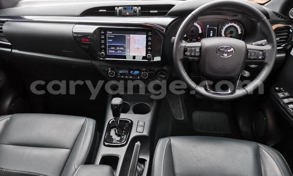 Buy Used Toyota Hilux Silver Car in Gobabis in Omaheke Buy Used Toyota Hilux Silver Car in Gobabis in Omaheke