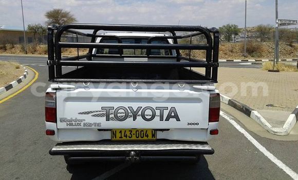 Buy Used Toyota Pickup White Car in Windhoek in Namibia Buy Used Toyota Pickup White Car in Windhoek in Namibia