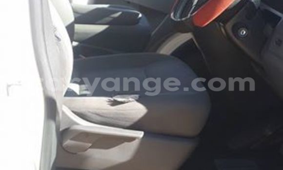 Buy Used Volkswagen Touareg White Car in Windhoek in Namibia Buy Used Volkswagen Touareg White Car in Windhoek in Namibia