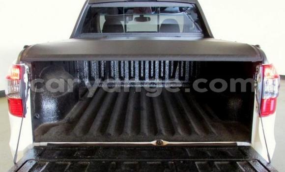 Buy Used Chevrolet Van White Car in Windhoek in Namibia Buy Used Chevrolet Van White Car in Windhoek in Namibia