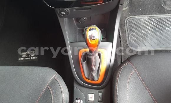 Acheter Occasion Voiture Renault Clio RS Rouge à Windhoek, Namibie Acheter Occasion Voiture Renault Clio RS Rouge à Windhoek, Namibie