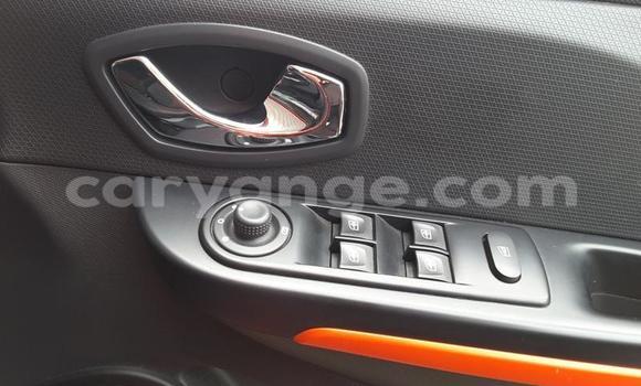 Acheter Occasion Voiture Renault Clio RS Rouge à Windhoek, Namibie Acheter Occasion Voiture Renault Clio RS Rouge à Windhoek, Namibie