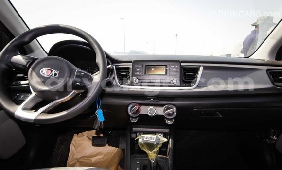 Acheter Import Voiture Kia Rio Rouge à Import - Dubai, Namibie Acheter Import Voiture Kia Rio Rouge à Import - Dubai, Namibie