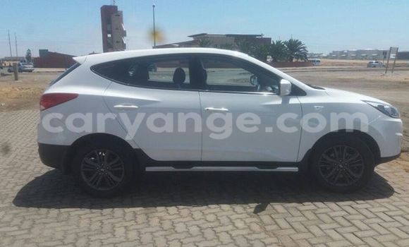Buy Used Hyundai Ix35 White Car in Windhoek in Namibia Buy Used Hyundai Ix35 White Car in Windhoek in Namibia
