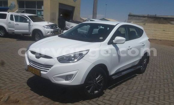 Acheter Occasion Voiture Hyundai Ix35 Blanc à Windhoek, Namibie Acheter Occasion Voiture Hyundai Ix35 Blanc à Windhoek, Namibie