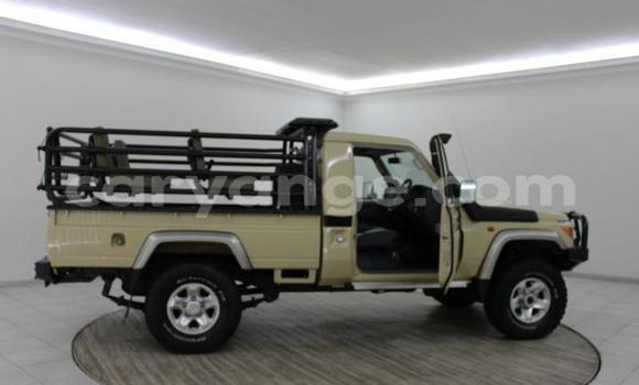 Buy Used Toyota Land Cruiser Beige Car in Windhoek in Namibia Buy Used Toyota Land Cruiser Beige Car in Windhoek in Namibia