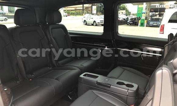 Acheter Occasion Voiture Mercedes-Benz V-klasse Blanc à Henties Bay, Erongo Acheter Occasion Voiture Mercedes-Benz V-klasse Blanc à Henties Bay, Erongo