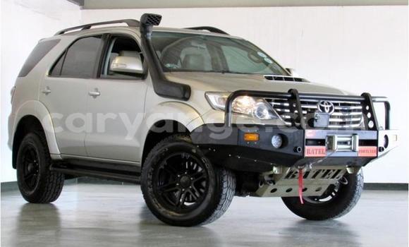 Buy Used Toyota Fortuner Beige Car in Windhoek in Namibia Buy Used Toyota Fortuner Beige Car in Windhoek in Namibia