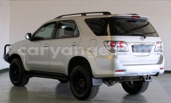 Buy Used Toyota Fortuner Beige Car in Windhoek in Namibia Buy Used Toyota Fortuner Beige Car in Windhoek in Namibia
