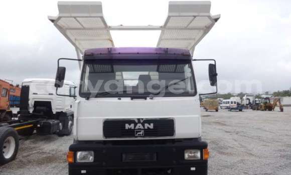 Acheter Occasion Utilitaire Man M2000 Blanc à Windhoek, Namibie Acheter Occasion Utilitaire Man M2000 Blanc à Windhoek, Namibie