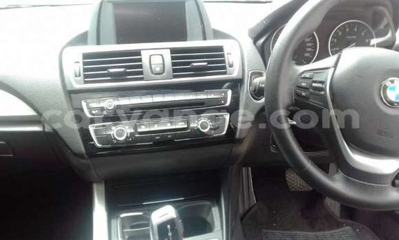 Acheter Occasion Voiture BMW 3–Series Blanc à Windhoek, Namibie Acheter Occasion Voiture BMW 3–Series Blanc à Windhoek, Namibie